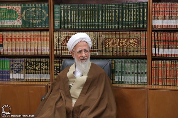 Ayatollah Jawadi Amuli, Author of Tafsir Tasnim